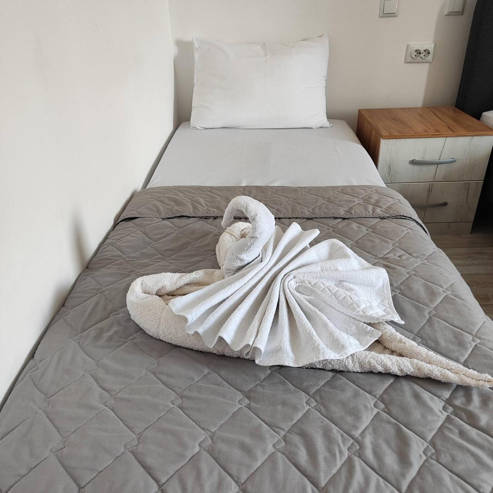 ביטולה Nestor Apartments מראה חיצוני תמונה